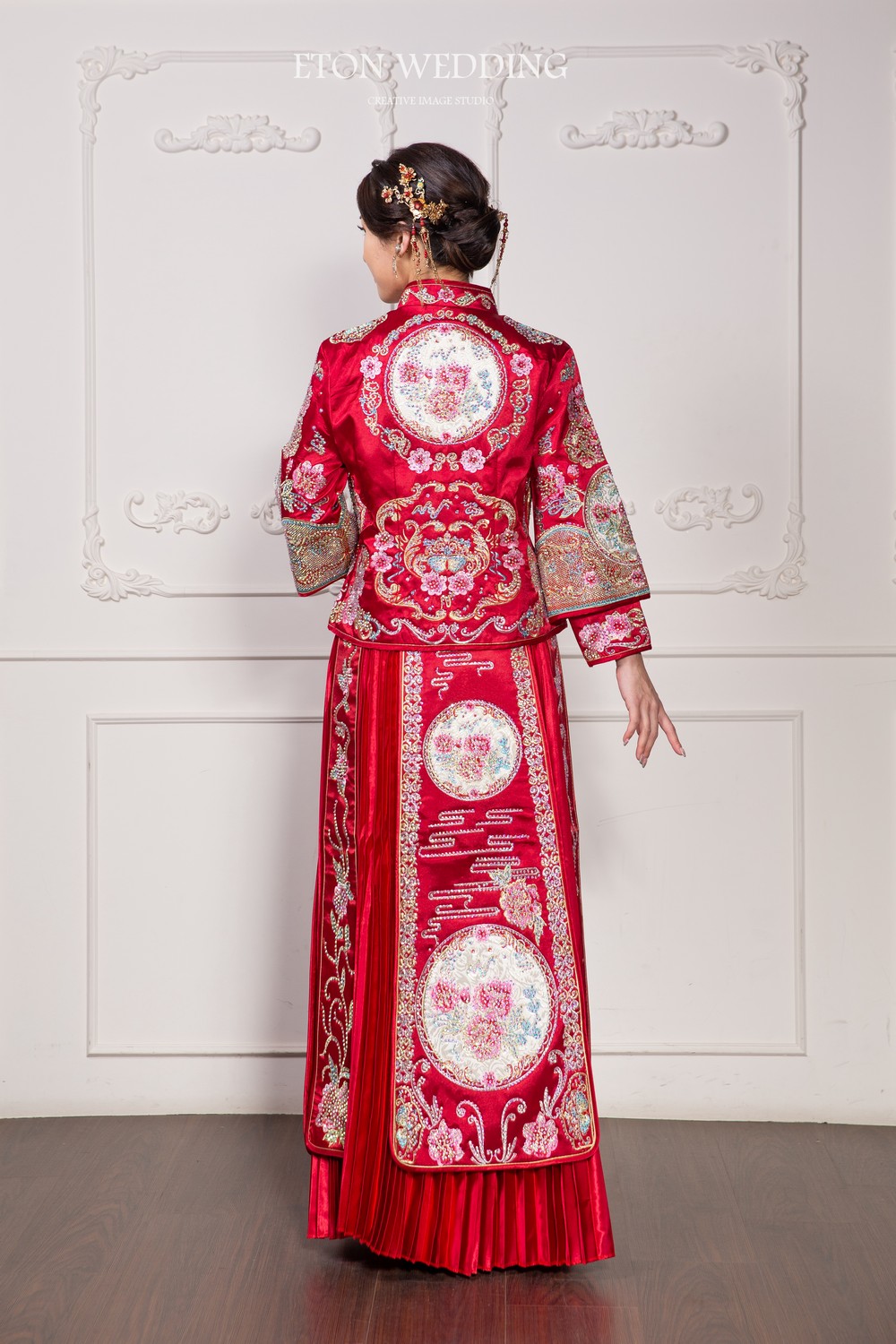 中式禮服,中式婚紗,秀禾服,龍鳳褂,旗袍婚紗,改良式旗袍